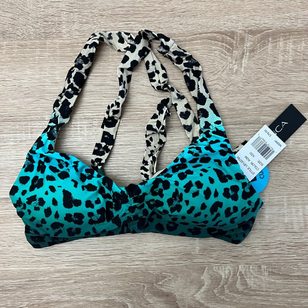 La Blanca Women's Standard Twist Front Crossback Swimsuit Top Size XSD - Picture 3 of 7